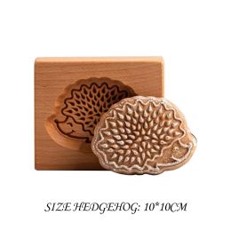 Christmas Wooden Cookie Mold Flower Pine Cone Shape Carved Press Stamp for Biscuit Christmas Decoration Kitchen Baking Tool (Color: L)